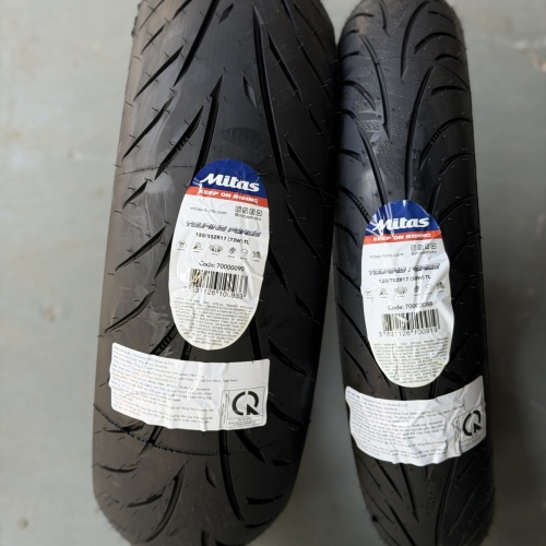 CẶP VỎ MITAS TOURING FORCE  SIZE 120/70ZR17 - 180/55ZR17 DATE 2026