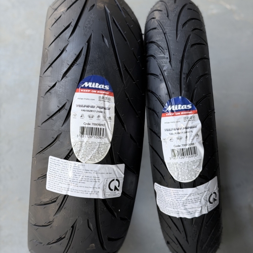CẶP VỎ MITAS TOURING FORCE SIZE  120/70ZR17 - 190/55ZR17 DATE 2026